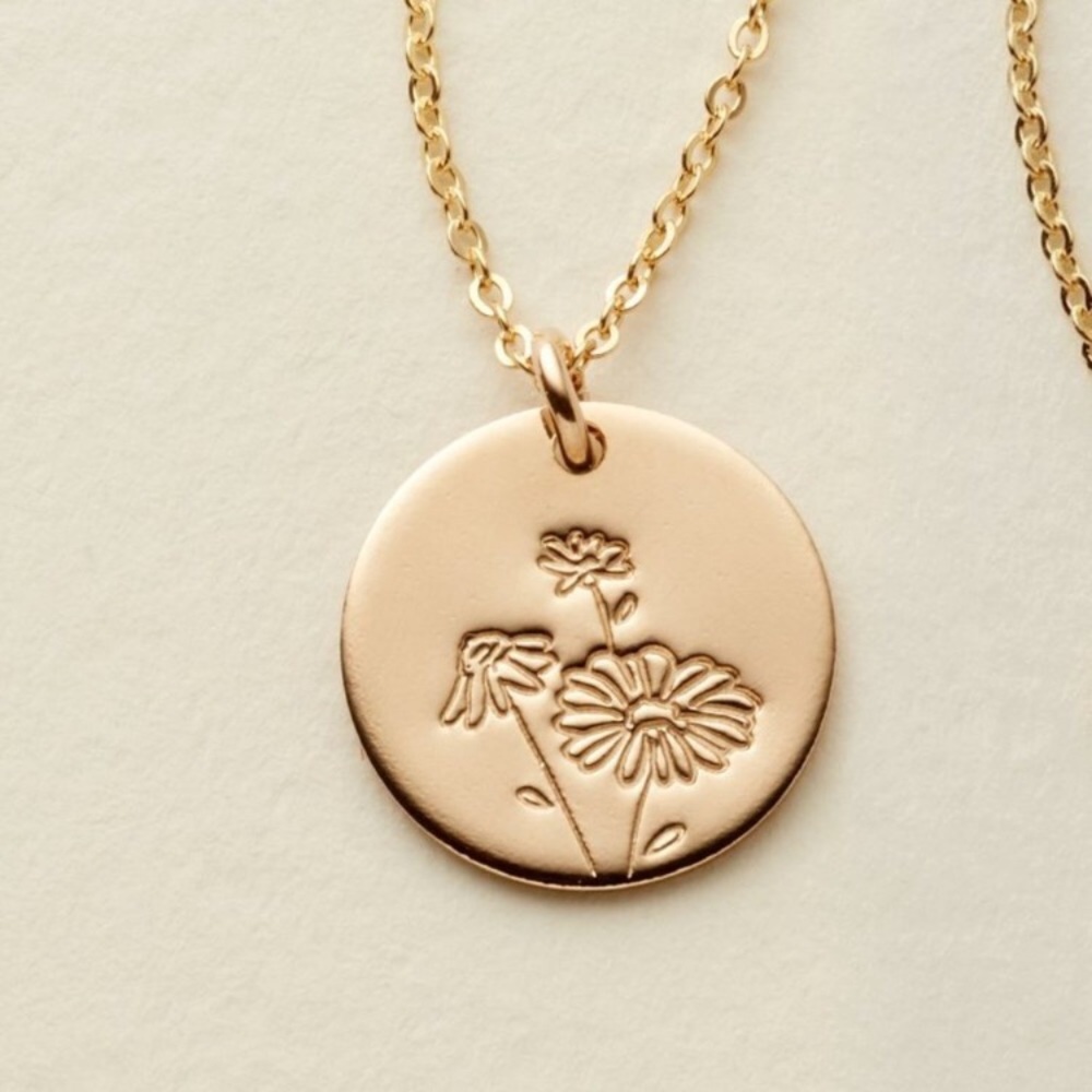 Minimal Birth Month Flower Pendant Gift Necklace - Picture 13 of 16